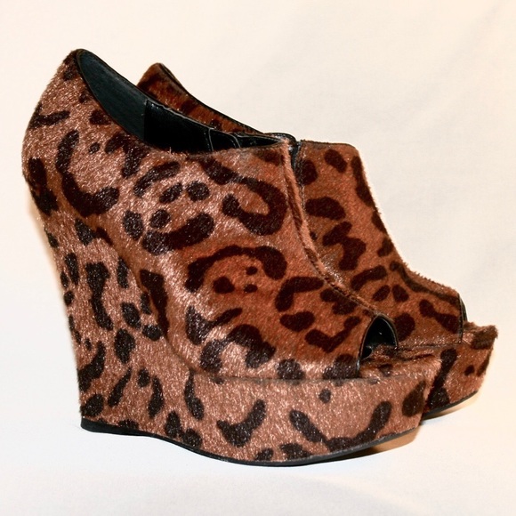 Bakers Shoes - Bakers Leopard Print Wedges